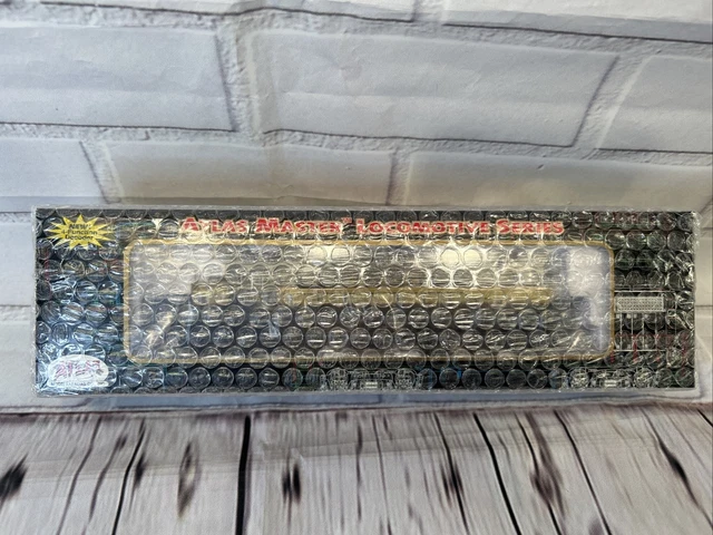 Atlas Master Series HO SAL Seaboard Air Line # 1105 SDP-35 Locomotive No. 9281