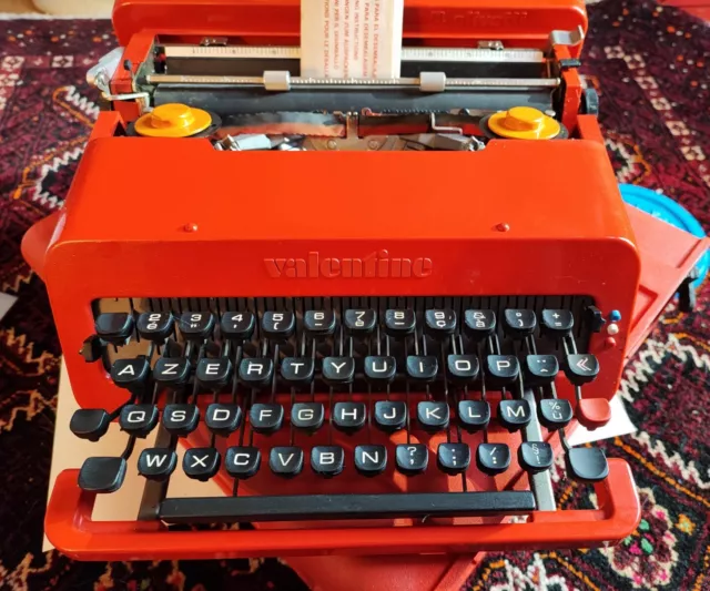 Machine à écrire Olivetti Valentine Rouge