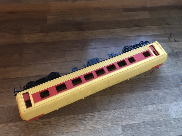 Vintage Triang Big Big Train Double Bogie Passenger Carriage Yellow