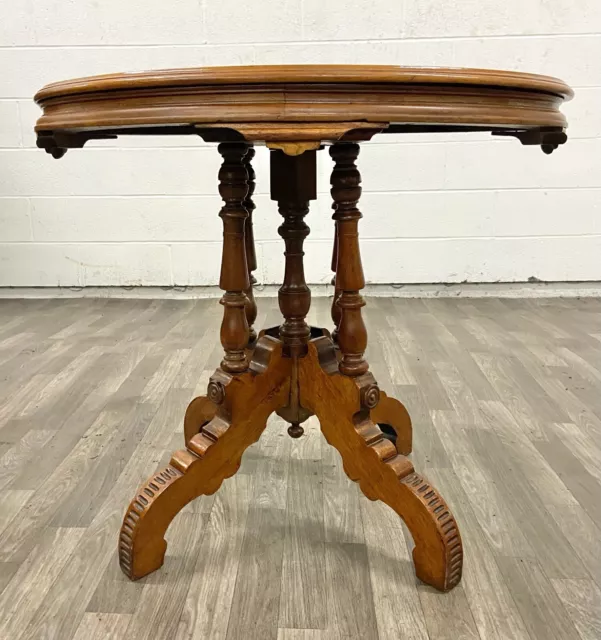 Antique Victorian Style Oval Parlor Table Accent Table