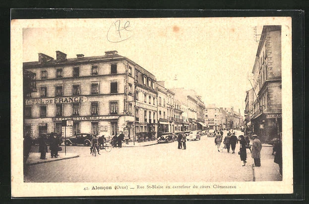 CPA Alencon, Rue St.-Blaise at the crossroads of Cours Clemenceau, street view
