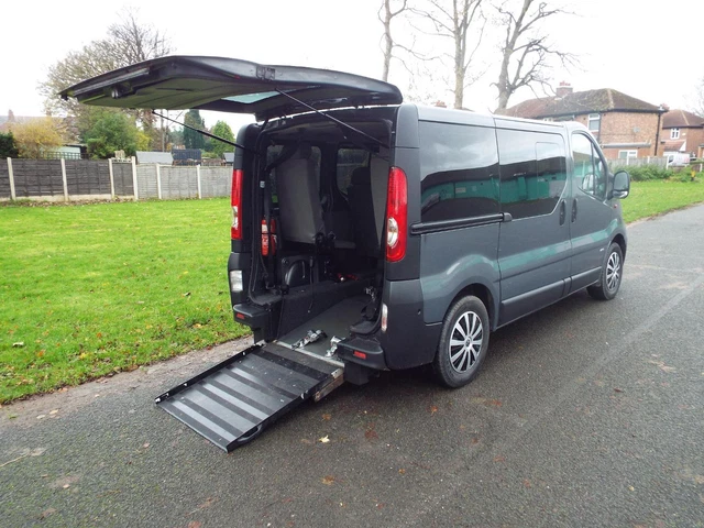 Vauxhall Vivaro 2.0CDTi WAV Wheelchair Accessible Vehicle Disability Car