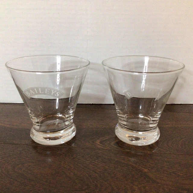 BAILEY'S Irish Cream Liqueur Etched Logo Drinking Glass Tapered Cosmopolitan
