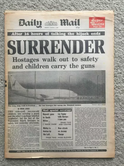 Daily Mail Newspaper 1st March 1982 Tanzanian Plane Hijack Cricket South Africa