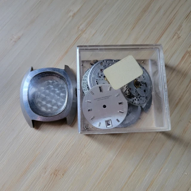 Vintage mans Girard Perregaux Automatic stainless wrist watch parts