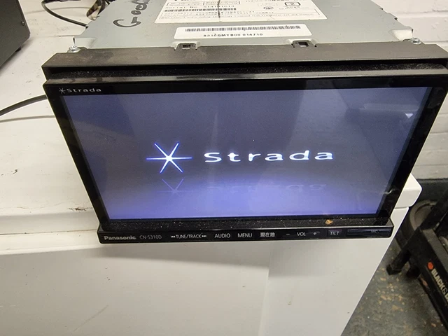 Panasonic Panasonic Strada CN-AS300WD フルセグ/BT/MDMI Panasonic Panasonic Strada CN-AS300WD フルセグ/BT/MDMI