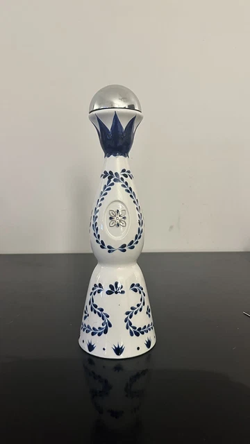 Clase Azul Reposado Tequila Ceramic Empty Bottle 750ml Clase Azul Reposado Tequila Ceramic Empty Bottle 750ml