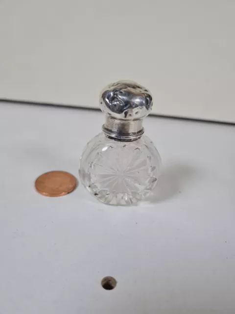 Vintage Antique Minature Perfume Scent Bottle Cut Glass With Silver Top