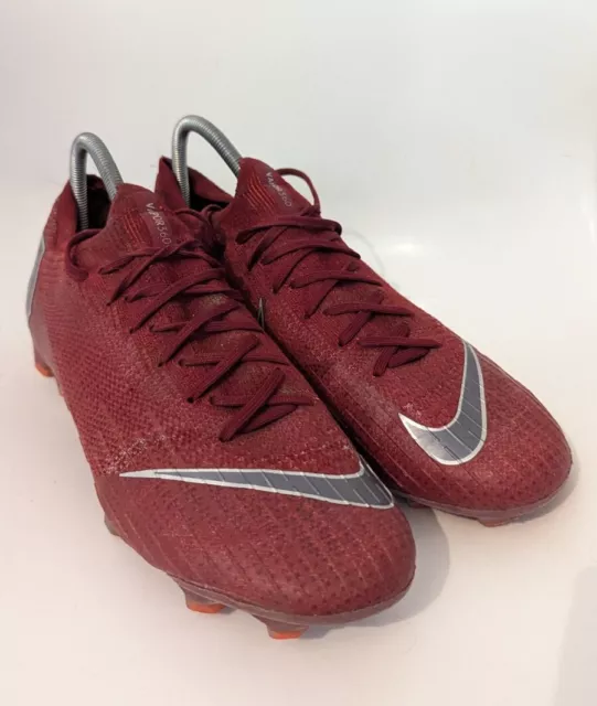 Nike burgundy football clearance boots