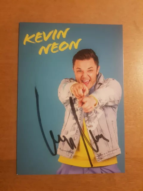 *Neu* Autogrammkarte von Kevin Neon