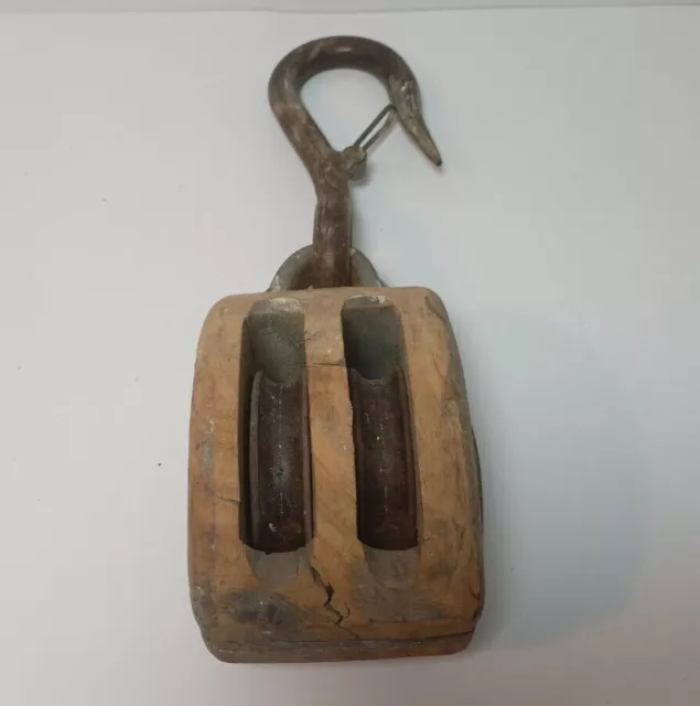 Poulie de bateau double reaux ancienne | Antique double-sheave boat pulley