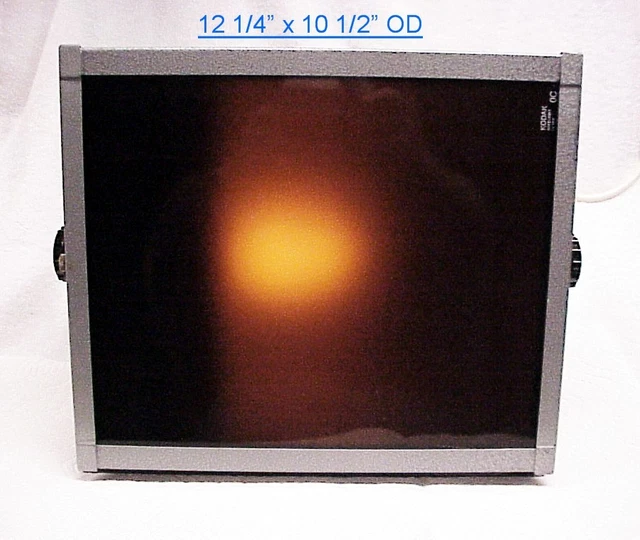 Luz de seguridad Arkay con soporte | filtro ámbar claro OC Kodak | Vry buena forma | $95