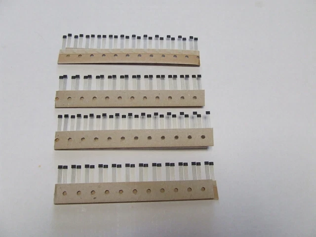 10x Sensori Hall Infineon TLE4976L Unipolari 3/6mT, Montaggio Through-hole, PSSO3-2, Nuovi