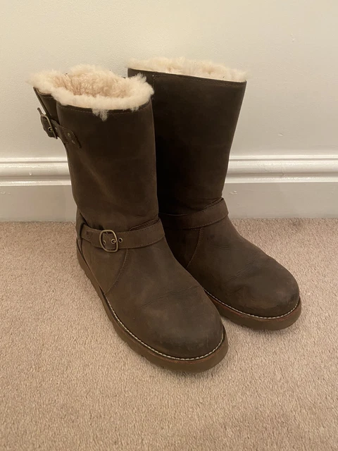 UGG BOOTS Kensington Size 7.5 UK 57.00 PicClick UK