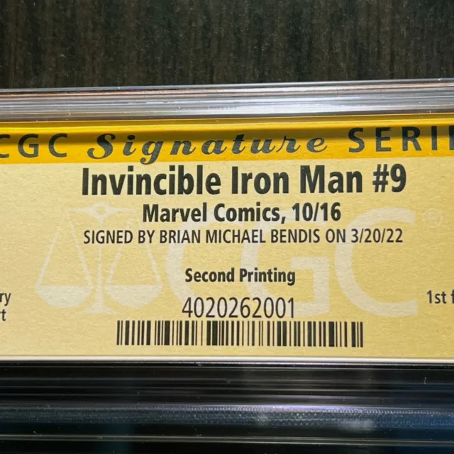 Invincible Iron Man #9 CGC 9.6 SIGNED Bendis 2nd Print | Riri Williams Ironheart 3