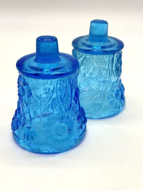 HomCo Vintage Glass Peg Candle Holder Blue Daisy Floral 3.75” Pair