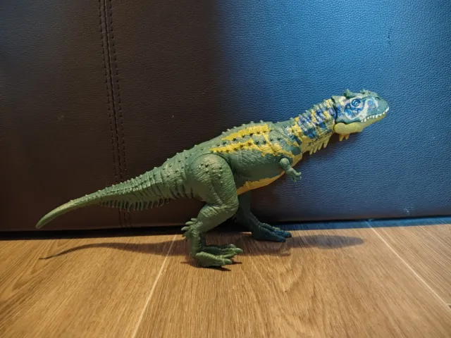 Jurassic World Primal Attack Majungasaurus Action Figure Sound Strike Dinosaur