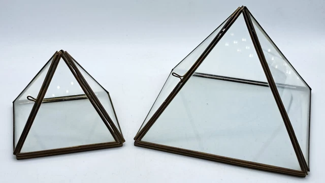 Scaffale Pensile A Forma Di Piramide Consolle Triangolare A Muro Con 3 Ripiani Mensola Da Parete In Metallo 59 X 70 X 9 Cm Nero Encasa 80462875