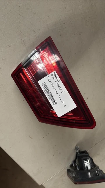FEU ARRIÈRE COFFRE/HAYON Gauche - RENAULT CLIO IV (4) - De 07-2012 à 12-2016 EUR 25,00 - FR