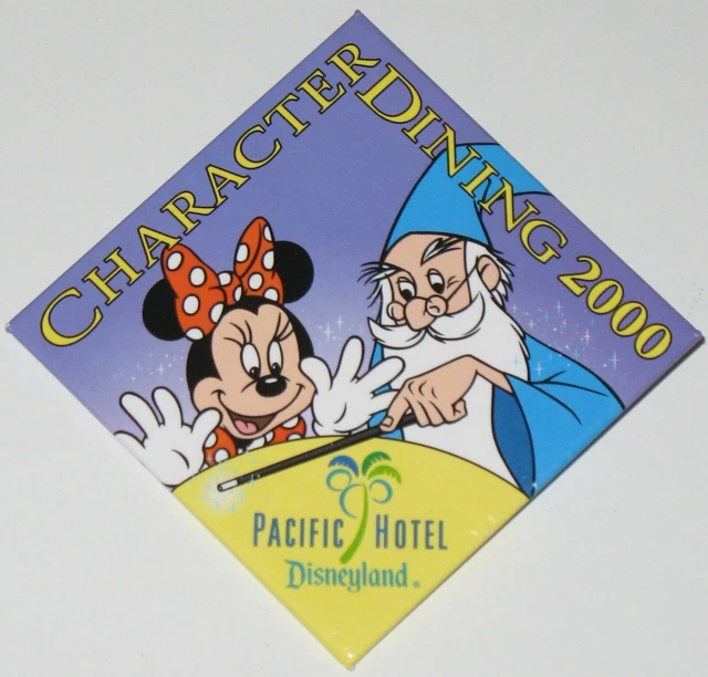 DISNEYLAND PACIFIC HOTEL Sorcerer Minnie Mouse Character Dining Lapel