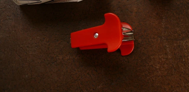 Enthefter für Heftklammern Entklammerer WEDO Art.Nr. 104.81299 neu Klammernlöser