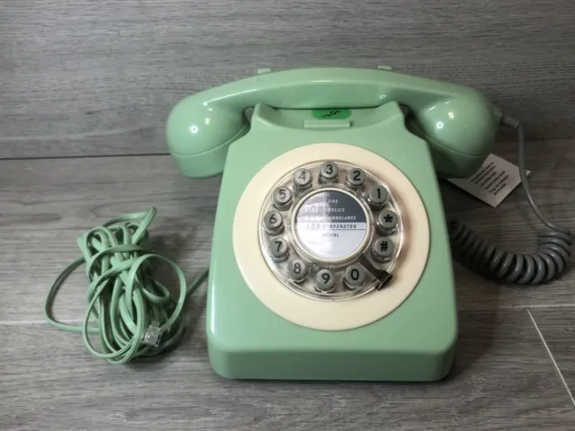 Classic Retro Vintage Style Home Telephone green  wild & wolf unused push button