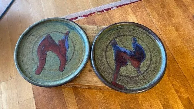 Vintage Badger Hill Studio Pottery Enniscorthy Ireland – Pair Serving Plates –