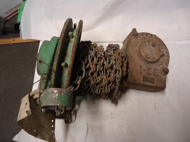 1-KE Actuator Worm Gear with chain wheel operator (Roto-Hammer Model 9-E)