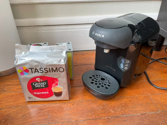 Bosch TASSIMO VIVY 1,3 kW Machine à Café à Capsule - 0,7 L, Noire + 30 dosettes