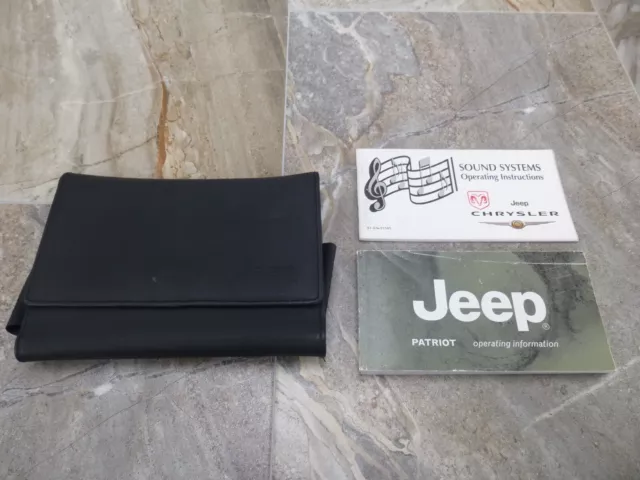 Jeep Patriot Owners manual handbook pack & wallet 2009