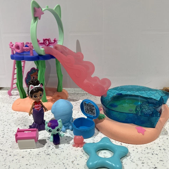 GABBY’S DOLLHOUSE &PURR-IFIC Pool Playset