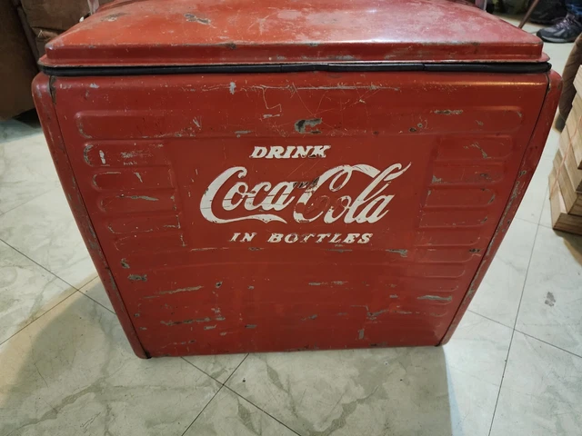vintage-1950s-coca-cola-metal-cooler-drink-coca-cola-in-bottles-152-04