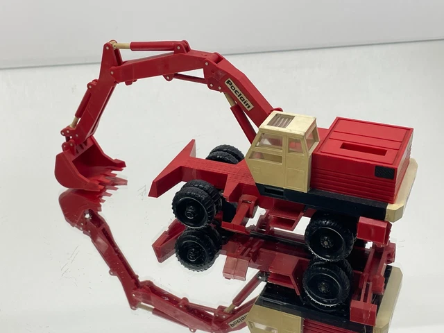 BOURBON PLASTIC POCLAIN LY2P TRACK EXCAVATOR -RED 1:43? rare- GOOD EUR ...