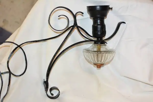 Antique Black MEtal Glass OIl Lamp Base WALL Electric LIGHT LAMP Vtg Tourchiere