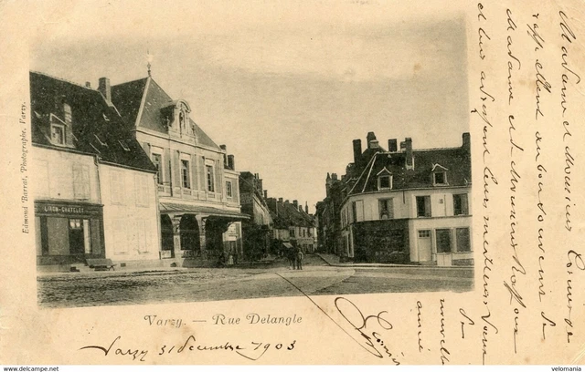 S6533 cpa 58 Varzy - Rue Delangle