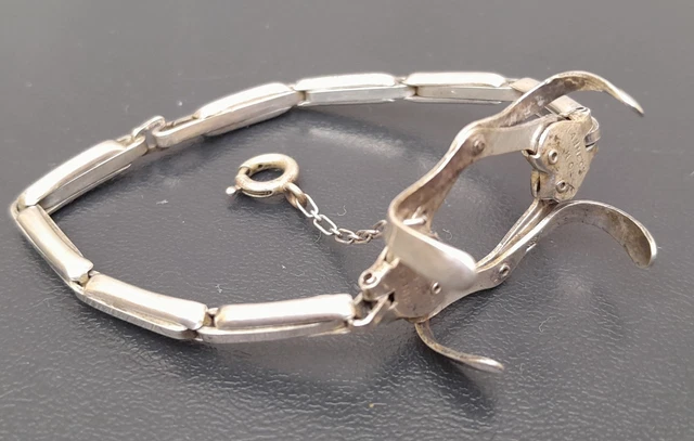 Bracelet En Argent Massif Du XIXe Siècle, Poinçon Crabe, Sert De Pierres - Occasion
