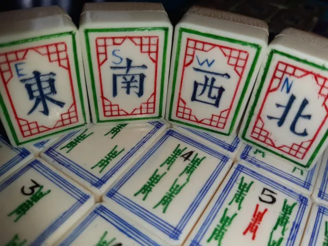 Mahjong Mah-Jongg NMJL 152 Bone and Bamboo Soochow Luck Set in Silk Display Case