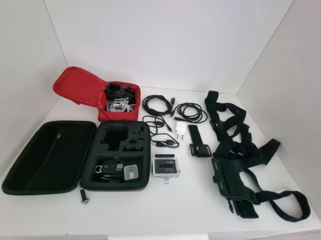 GoPro Hero 3 telecamera videocamera digitale sport subacquea moto con accessori