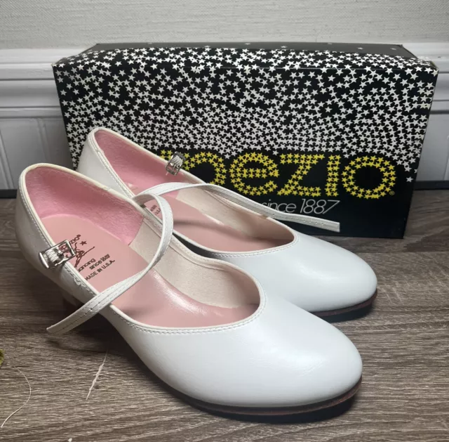 NOS NEW NIB CAPEZIO TAP DANCE SHOES Vintage Adult White Heel 7 1/2 W 550