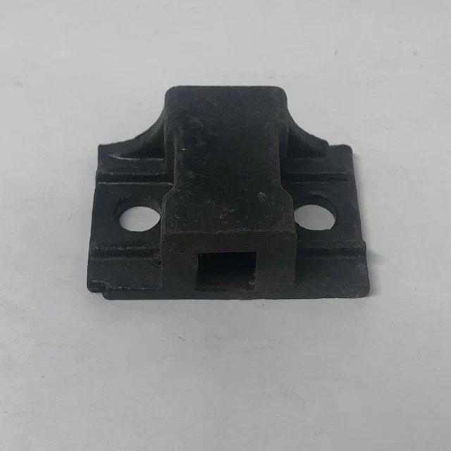 NEW CHDT66 Mud Flap Hanger Mounting BRACKET