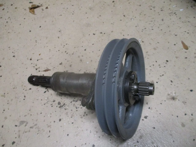 JOHN DEERE FRONT PTO DRIVE SHAFT 1026R 1023E 1025R TA20311