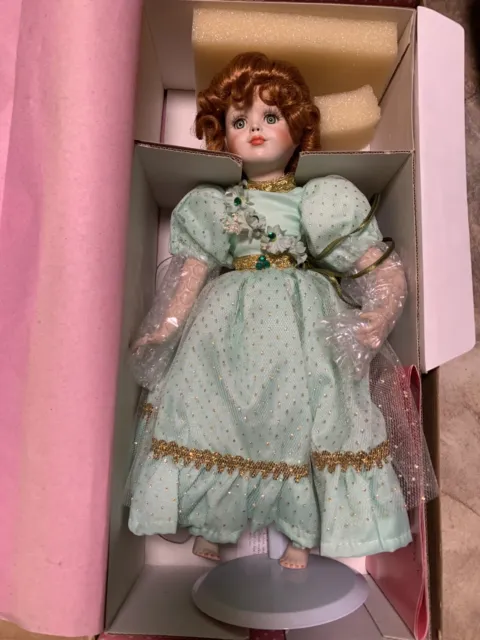 Paradise Galleries Porcelain Doll Treasury Collection Premiere Edition Angel box