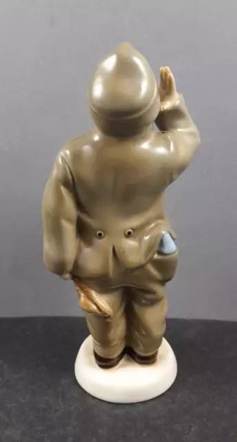 Royal Dux, Art Deco Porzellan Figur "Braver Soldat Schwejk" um 1960 handbemalt 3