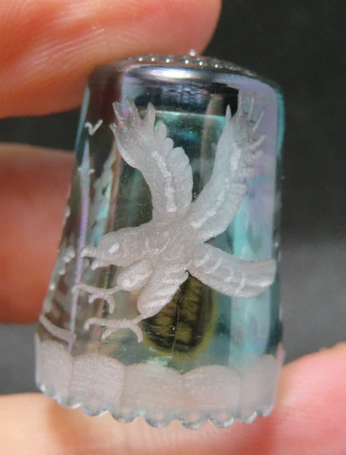 Ullman Crystal Glass Germany Thimble - Eagle In The Forest