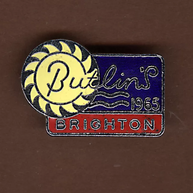 Butlins  Brighton 1965 Red  Labels Vintage Enamel Original  Pin Badge