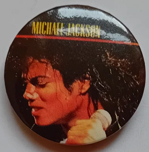 MICHAEL JACKSON With Microphone Portrait Vintage Button Badge 1" Diameter