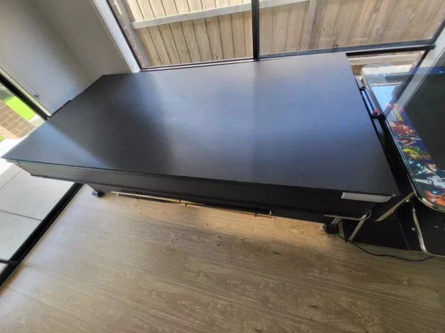 7 Ft 4 In 1 Convertable Air Hockey, Pool, Table Tennis & Normal Table.