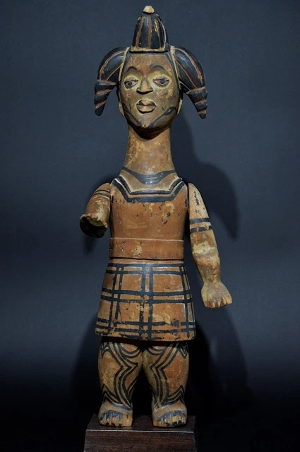 Ibibio (Anang) Female Figure