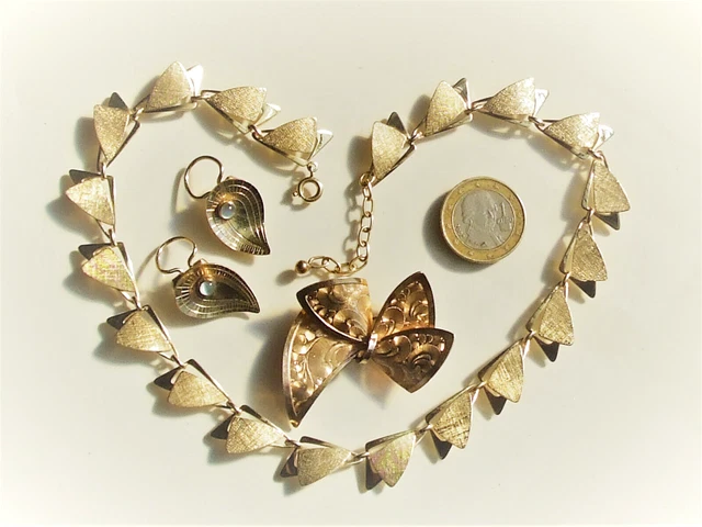 Lot De Bijoux Anciens De Deuil - XIXe Siècle - Broche Et Collier Fantaisie - Occasion