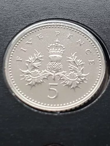 2008 BUNC 5p Crowned Thistle Five Pence  Coin Brilliant Uncirculated